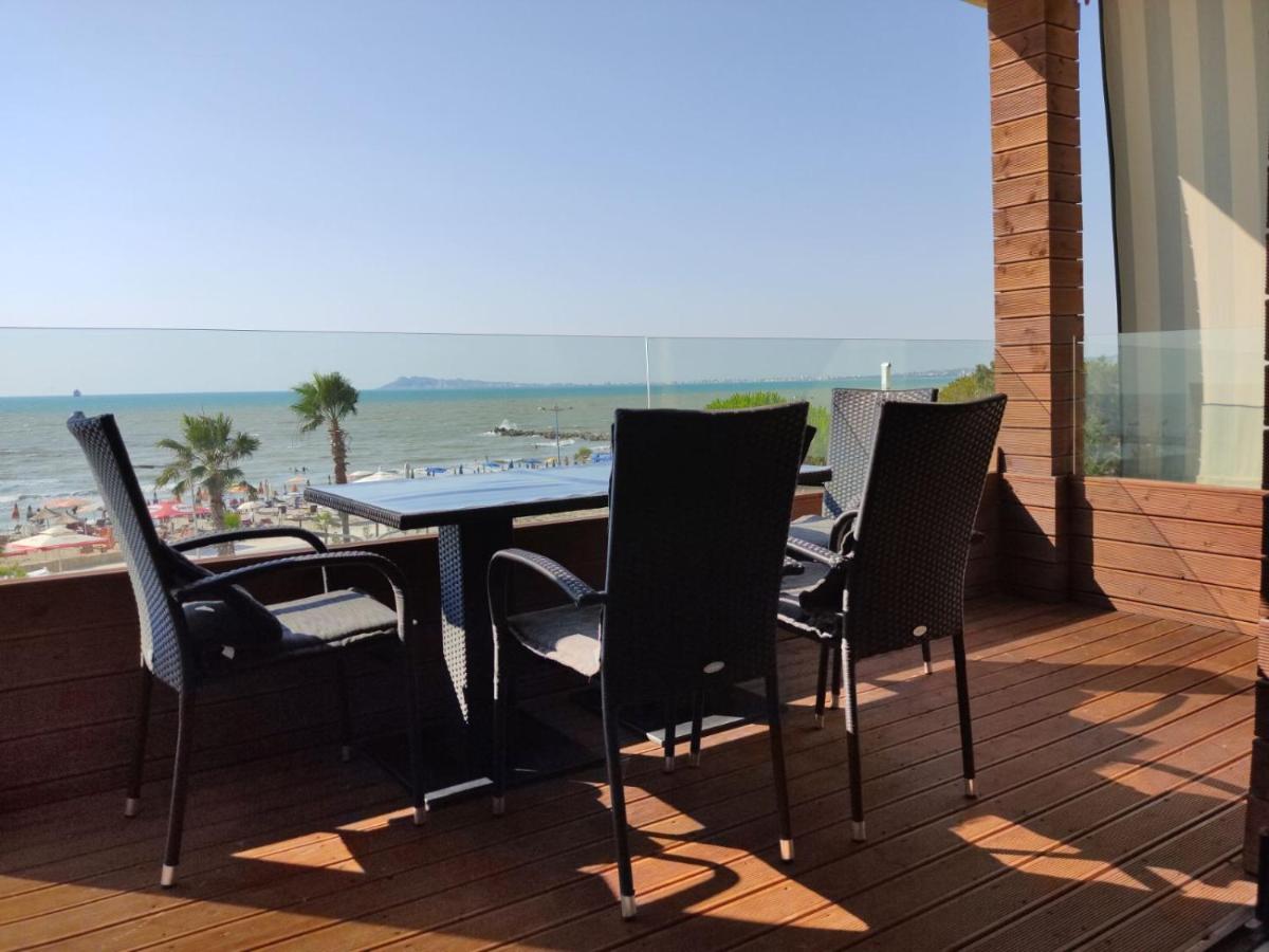 Luxury Beach Apartment In Qerret โกเลม ภายนอก รูปภาพ